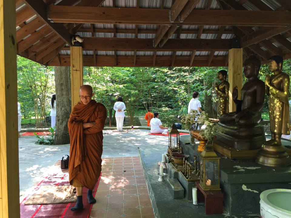 พระพุทธยานันทภิกขุหลวงพ่อมหาดิเรกพุทธยานันโทDirekSaksithDevaNandaดิเรกศักดิ์สิทธิ์การเจริญสติแบบเคลื่อนไหวแนวหลวงพ่อเทียนจิตตสุโภBuddhismVipassanaวิปัสสนาศาสนาพุทธพุทธศาสนา