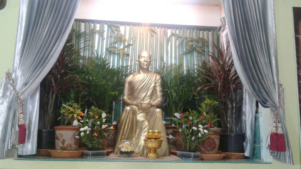 พระพุทธยานันทภิกขุหลวงพ่อมหาดิเรกพุทธยานันโทDirekSaksithDevaNandaดิเรกศักดิ์สิทธิ์การเจริญสติแบบเคลื่อนไหวแนวหลวงพ่อเทียนจิตตสุโภBuddhismVipassanaวิปัสสนาศาสนาพุทธพุทธศาสนา